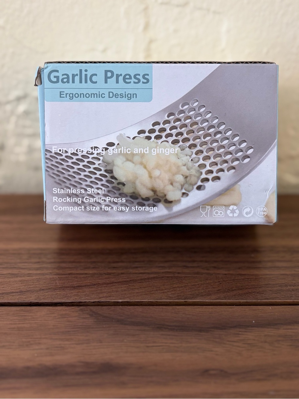 Stainless Steel Rocking Garlic Press for Garlic & Ginger New in Box
